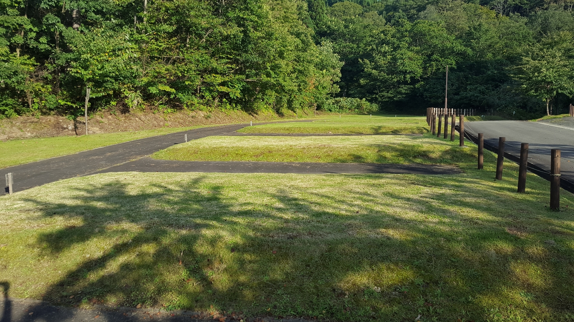 大松川ダム公園キャンプ場 山内 ぶらりのらりin秋田